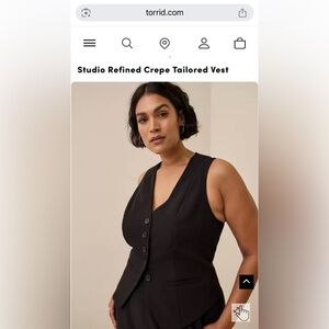 Torrid Size 4 Black Crepe Tailored Vest